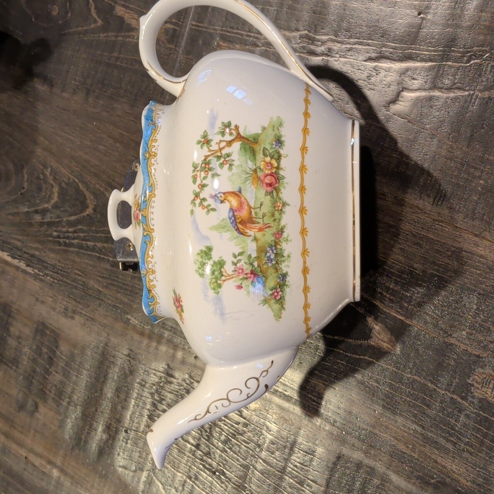 Royal Albert Chelsea Bird Blue Teapot – Made in England – Read Description